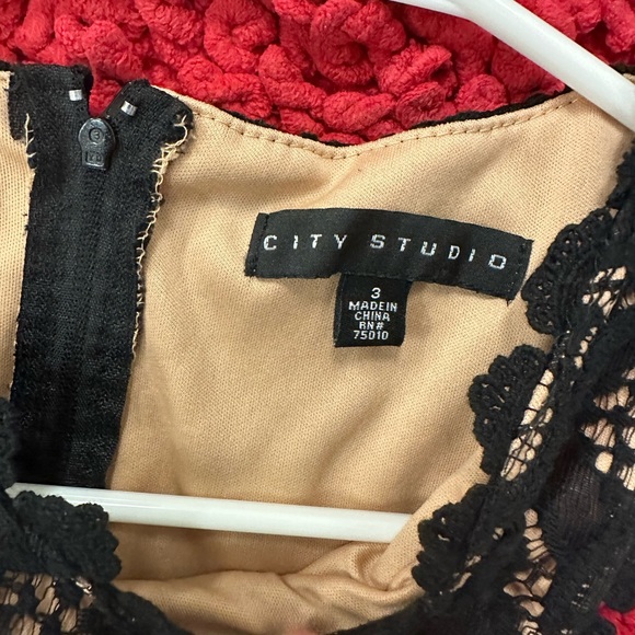 City studio dress size 3 - Picture 2 of 2